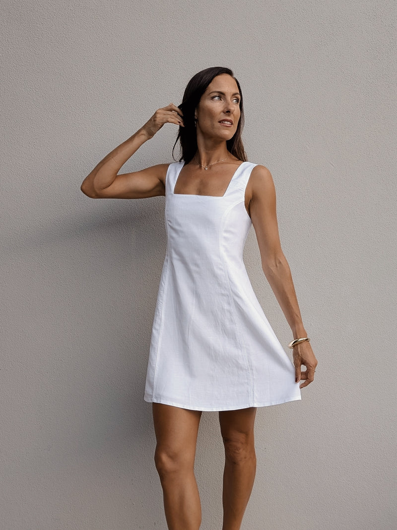 PIPPA MINI DRESS ~ WHITE