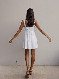 PIPPA MINI DRESS ~ WHITE