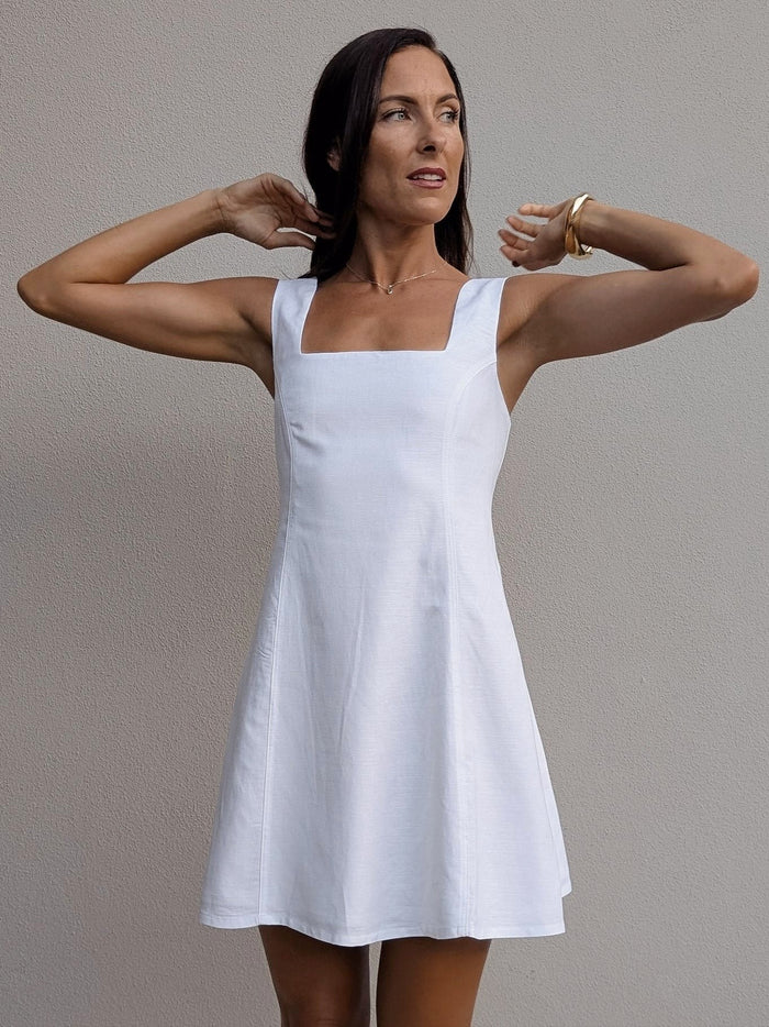 PIPPA MINI DRESS ~ WHITE