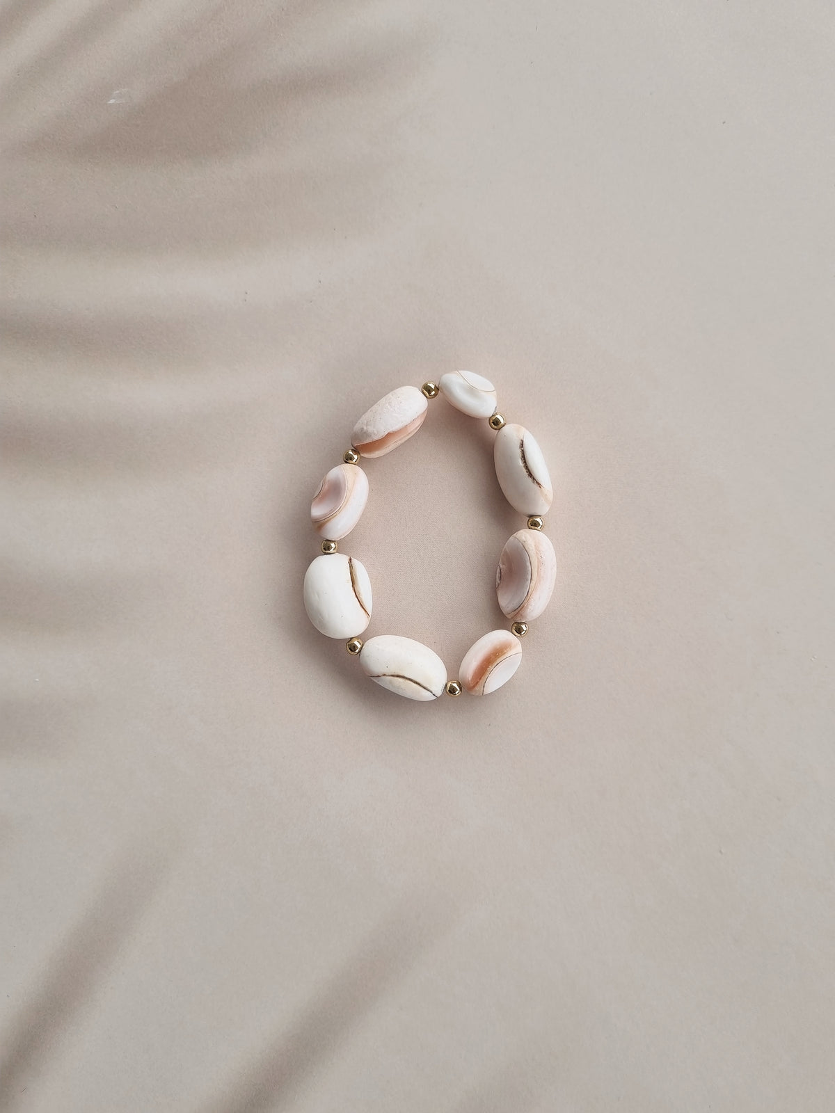 Mahali Shell Bead Bracelet ~ Children Size